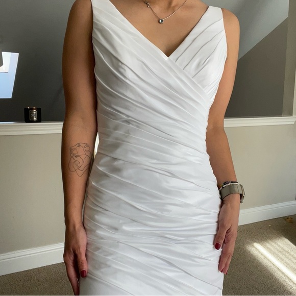 Mori Lee Tafetta Gathered Waist Fit and Flare Wedding Gown size 8- Fits … - Picture 8 of 11